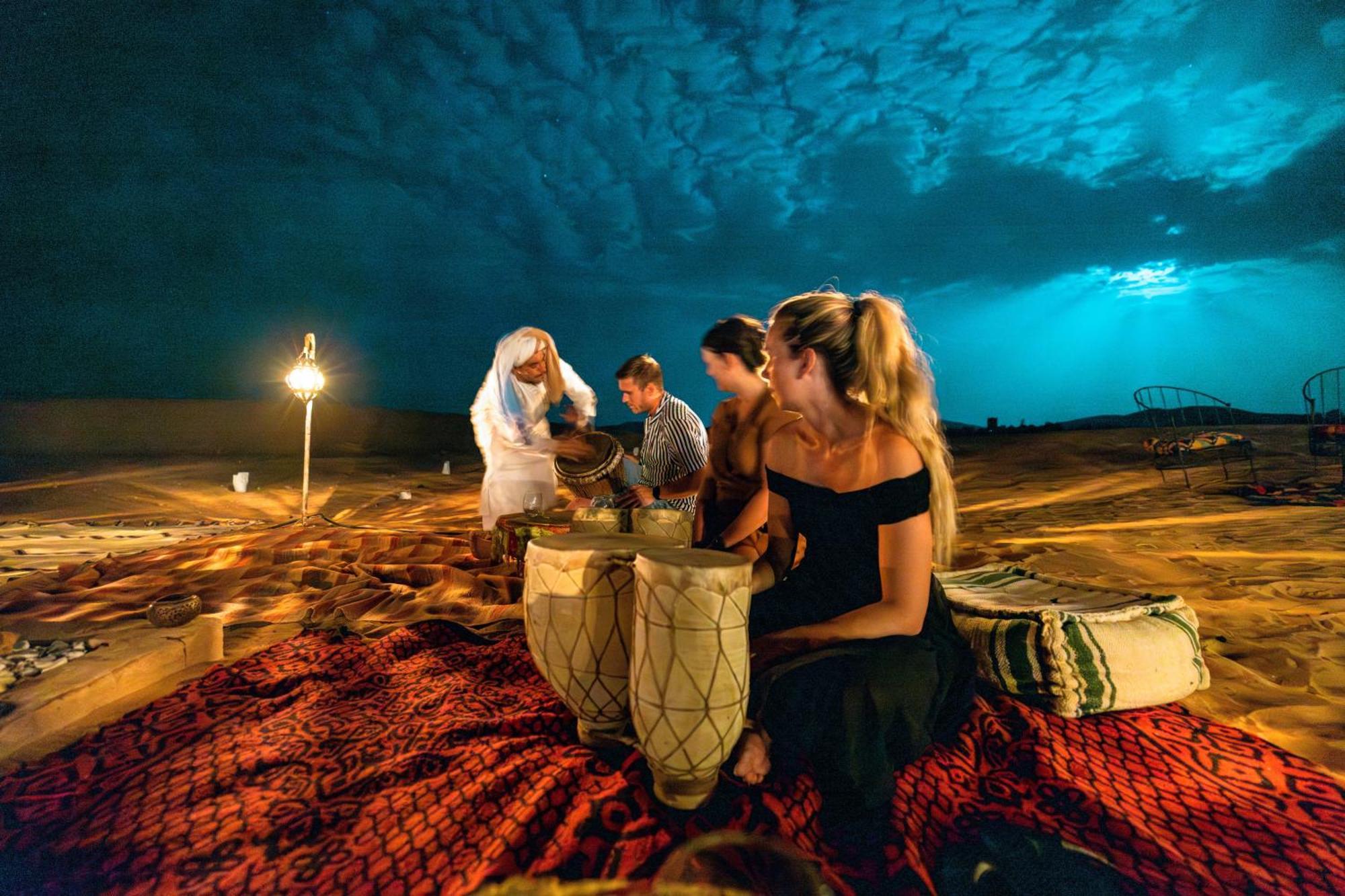 ホテル Sunrise Sahara Camp メルズーガ エクステリア 写真